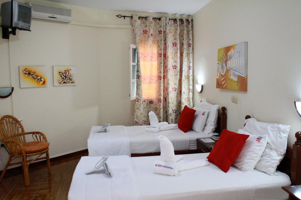 Mindelo Residencial Bed & Breakfast Room photo