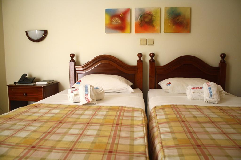 Mindelo Residencial Bed & Breakfast Room photo